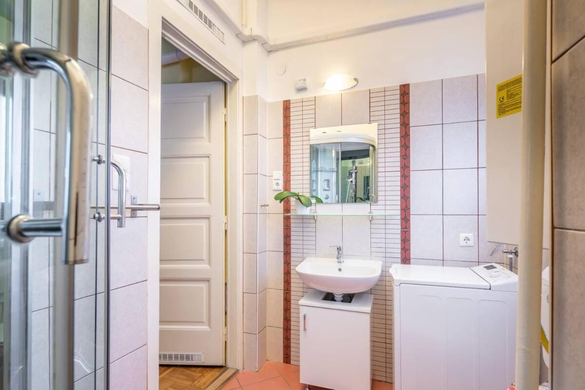Vamhaz Boulevard Apartments Βουδαπέστη Εξωτερικό φωτογραφία